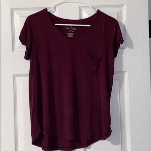 American Eagle soft & sexy tee